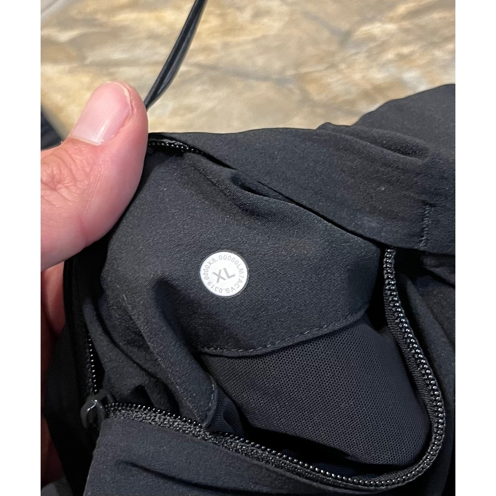 Lululemon Channel Cross Swim Shorts Men XL Black Good 7in Inseam Athletic Trunks - Picture 6 of 9